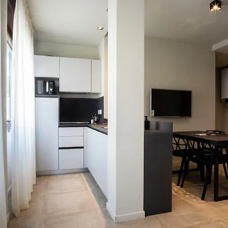 Daire Astoria Living Bolonya