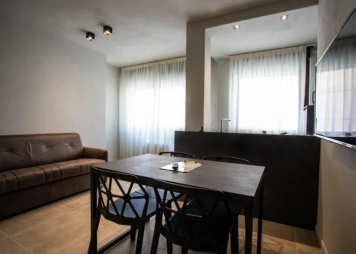 Apartamento Astoria Living Bolonia