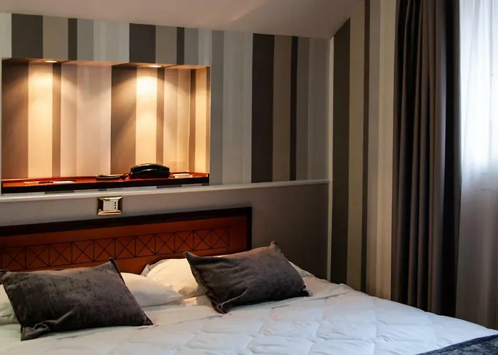 Apartamento Astoria Living